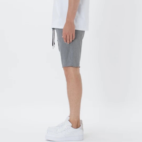 Sureshot Short Dk Grey Marle Sz 36 - Picture 2 of 3